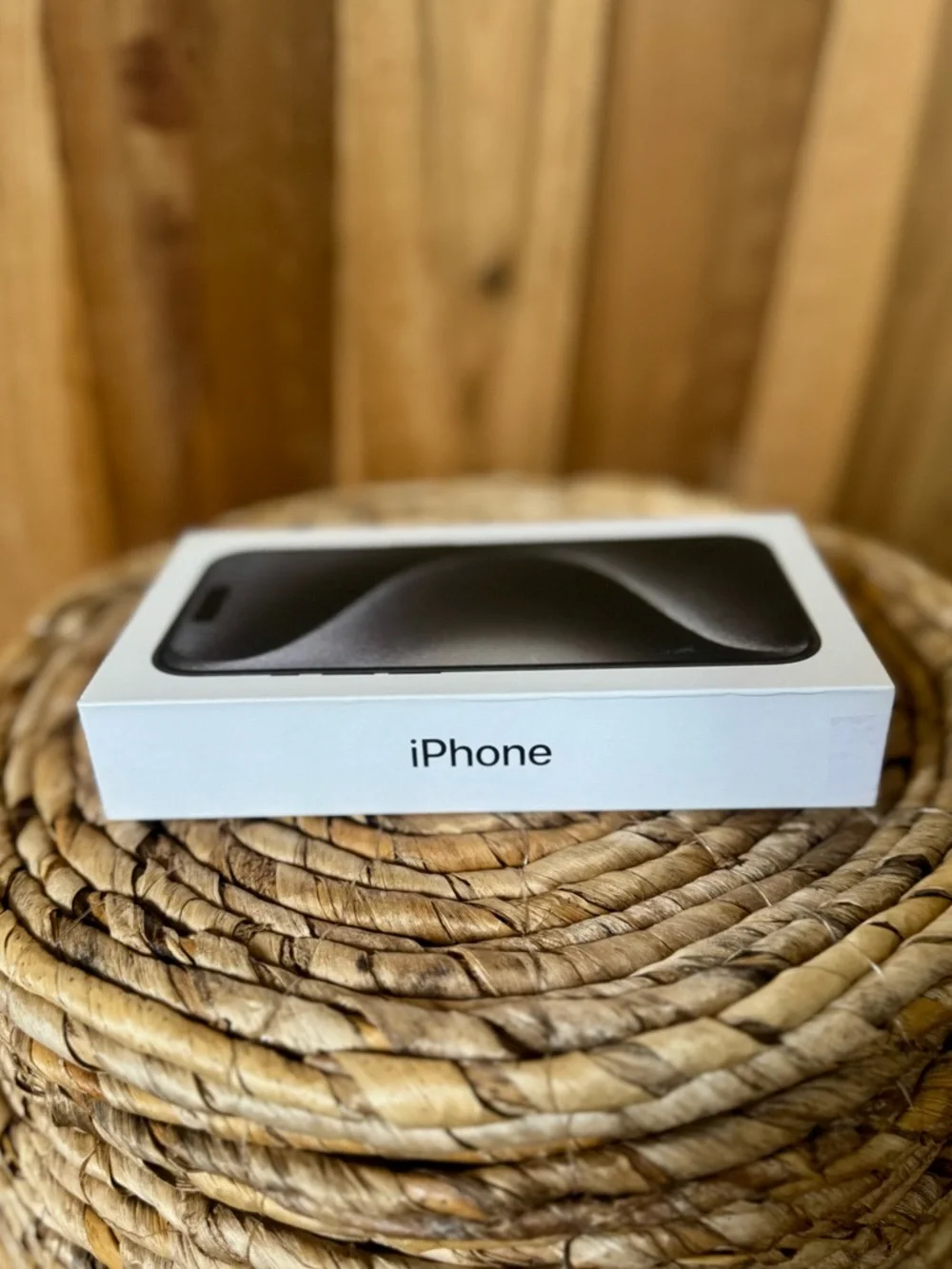 Apple iPhone 15 Pro Black Titanium Box 128GB– Empty Box Only